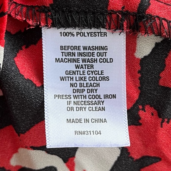 •The Limited• Abstract Popover Blouse with Bow - Size 3X - Picture 7 of 8